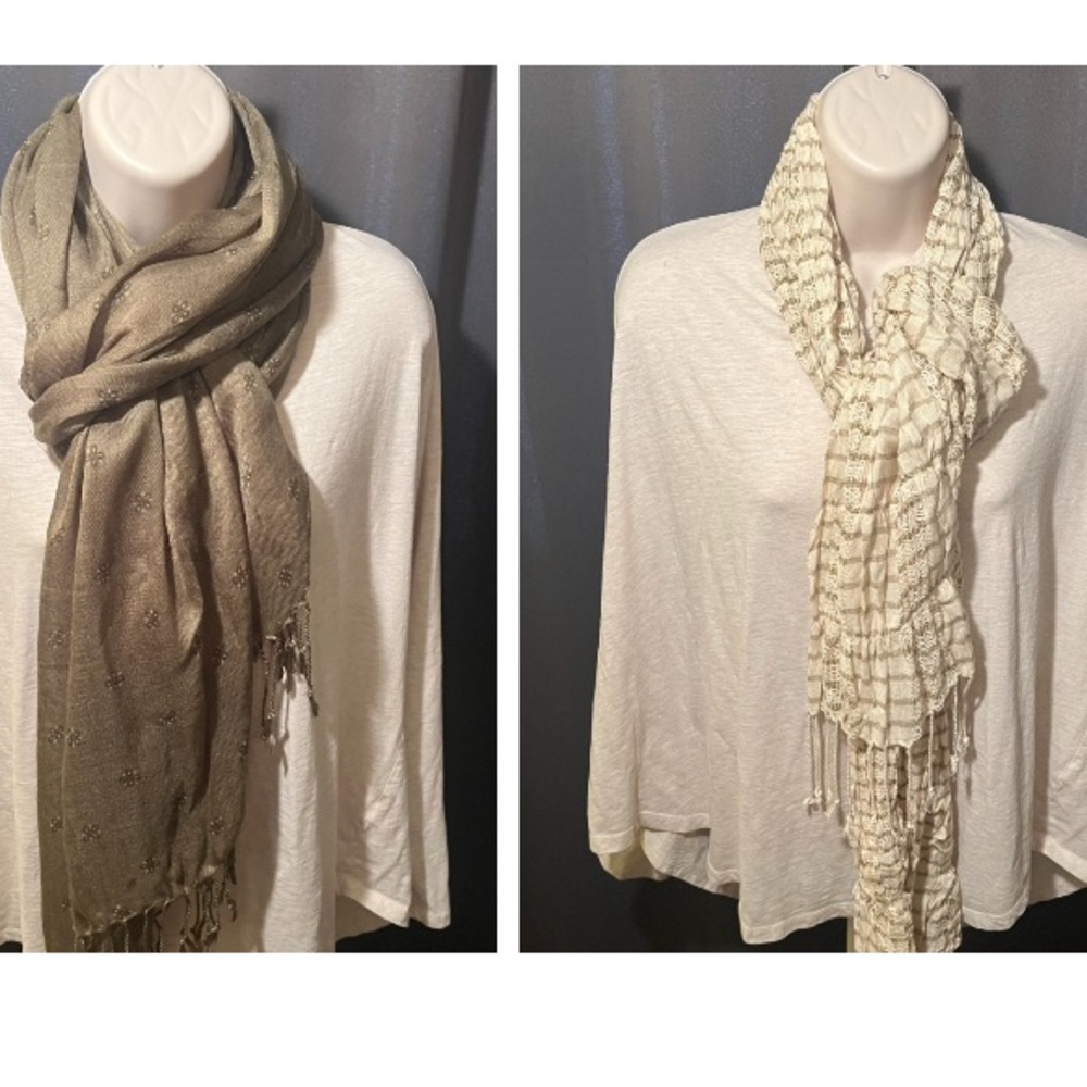 *FREE‎ with bundle! Set Cream Textured Scarf w taupe stripes & olive color.